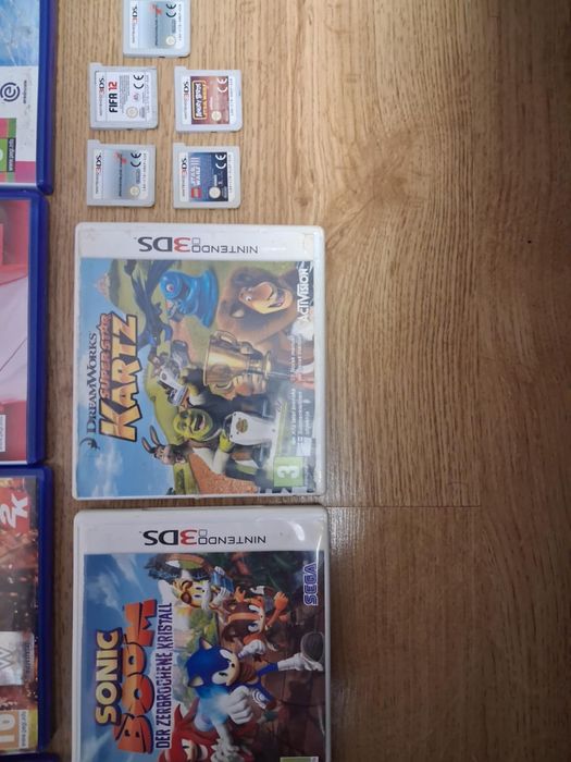 Console,manete,jocuri