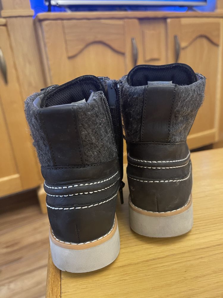 Боти Clarks за момче