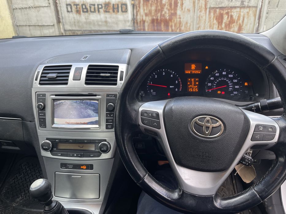 НА ЧАСТИ Toyota Avensis T27 Facelift 2013г. 2.0D-4D 124к.с