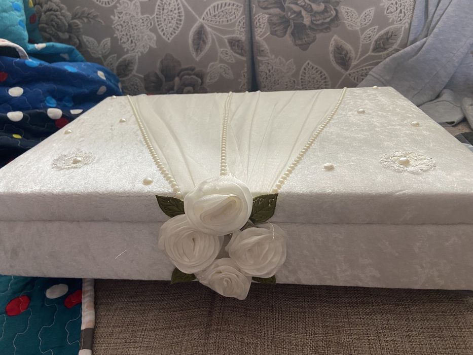 Продам постельный набор для приданного