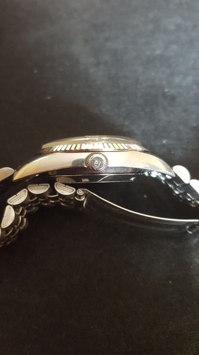 Часовник RICOH automatic