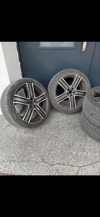 Гуми с Джанти Audi/VW/Seat 5x100 57.1