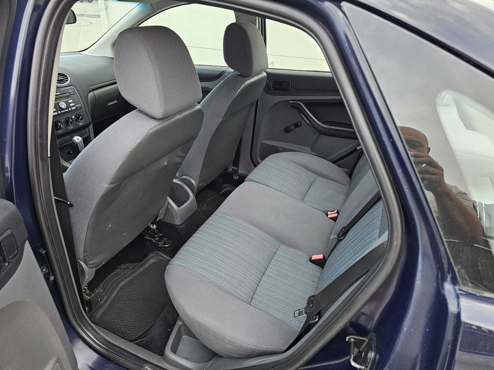 Ford focus - 1.4 benzina - full option