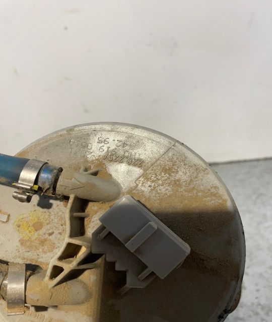 Pompa benzina Volkswagen VW Golf a 3-a generatie