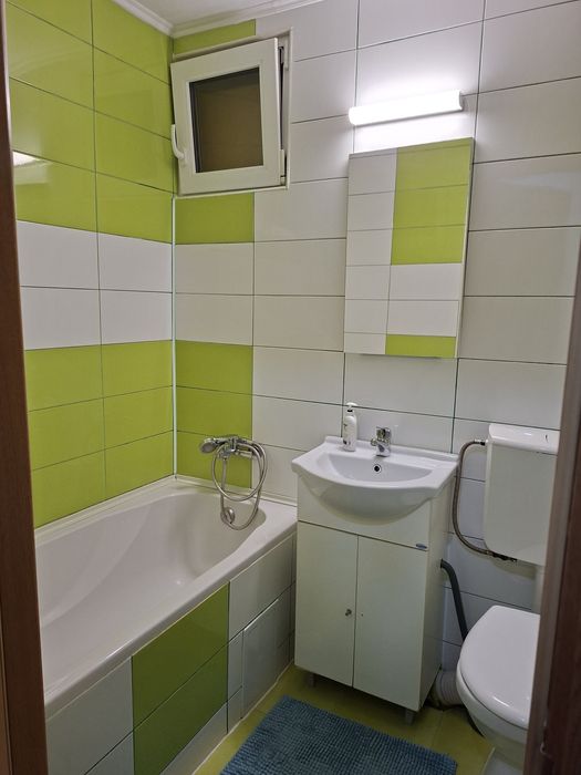Închiriez apartament 2 camere semidecomandate – Gura Câmpului, str. 1