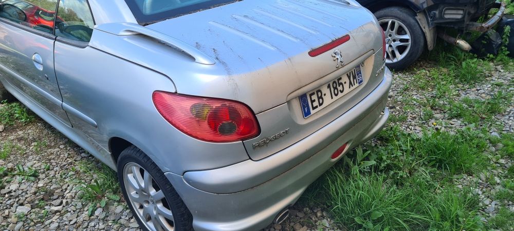 Bara spate Capota portbagaj stop stânga dreapta Peugeot 206 CC