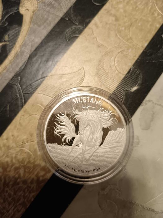 сребърни монети Ноев ковчег, Атинска сова, Маори, Мустанг