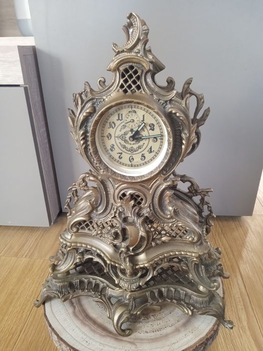 Ceas,anul 1900 perioada art nouveau