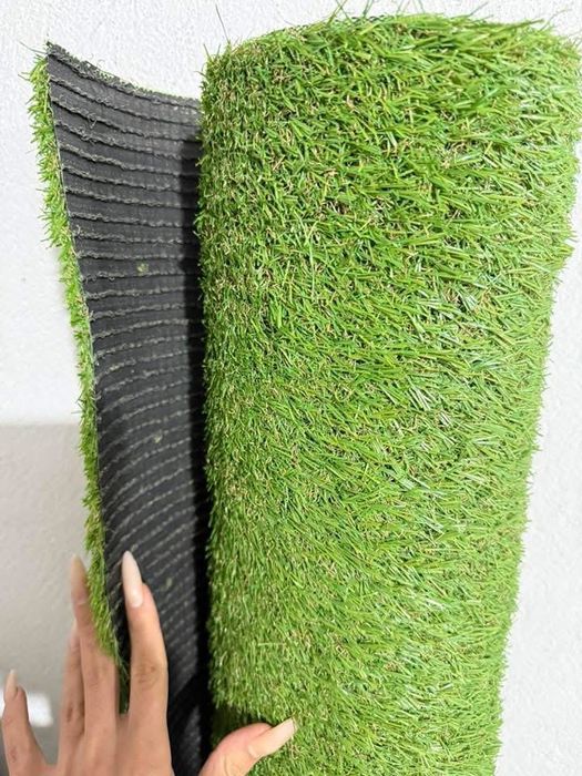 Изкуствена трева 133х400см