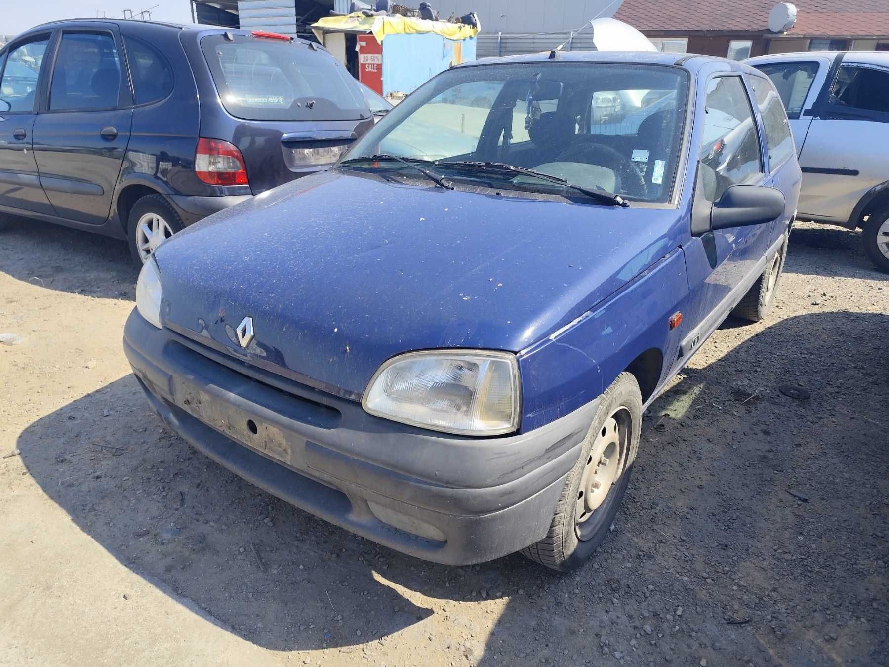 Renault Clio 1.2 - 58к.с - 1997г. на части