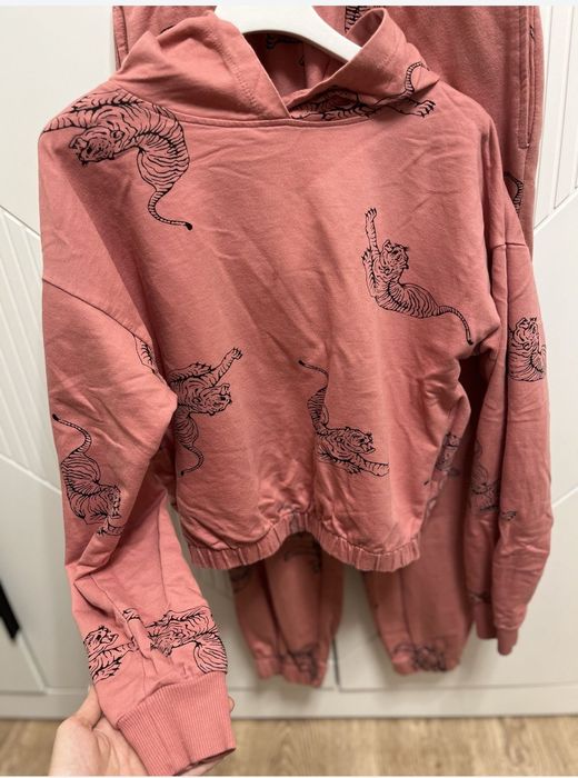 Продам одежду 44 размер