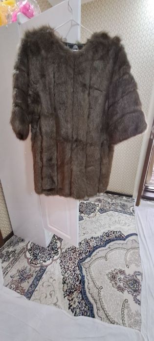 Шуба теплая состояние отличное