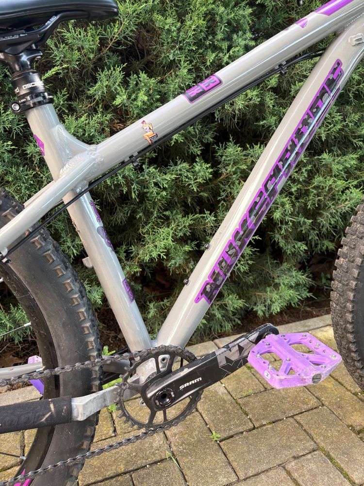 Bicicleta Nukeproof Scout 275