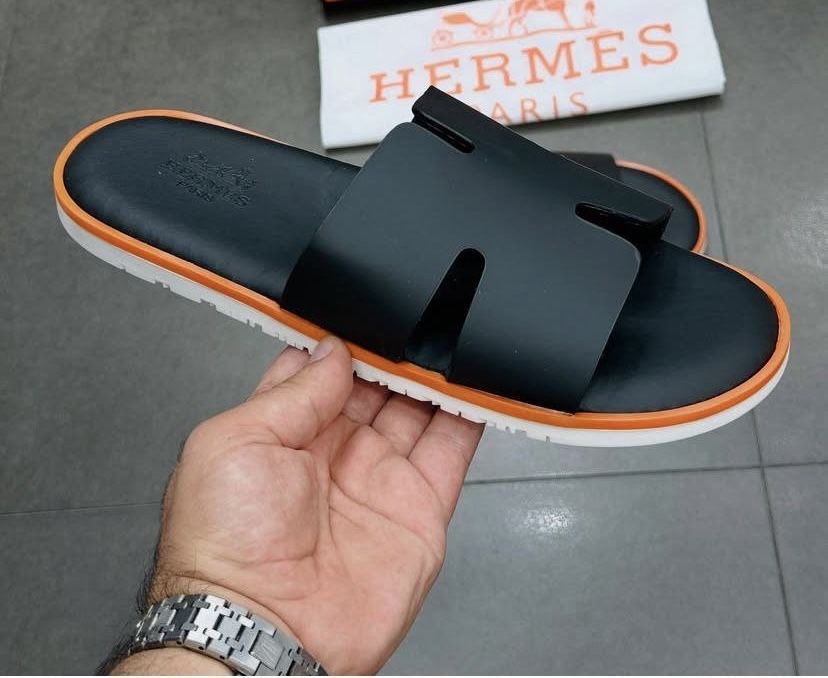 Papuci/Slapi Barbati Hermes Black/White!
