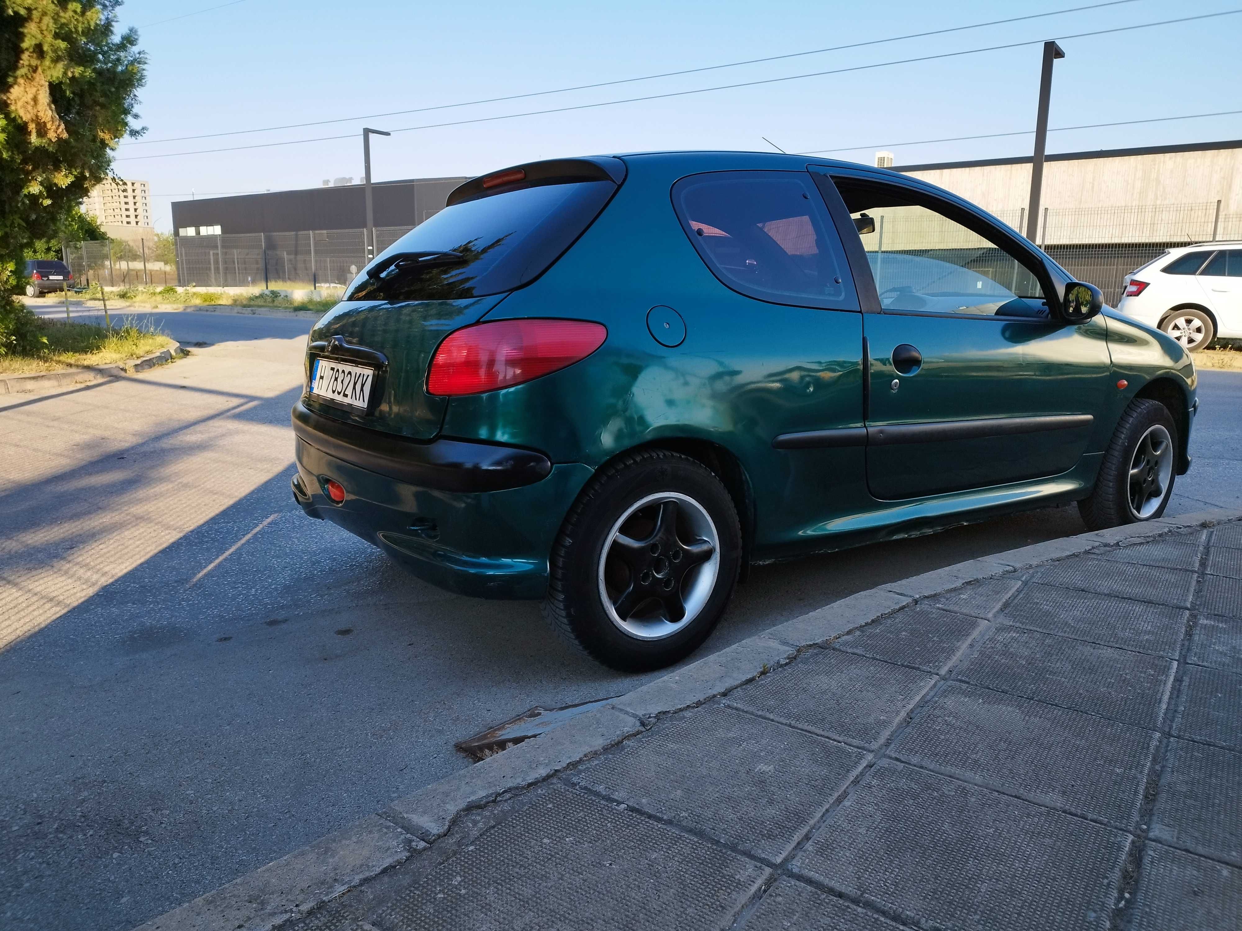 Peugeot 206 бензин 1.4
