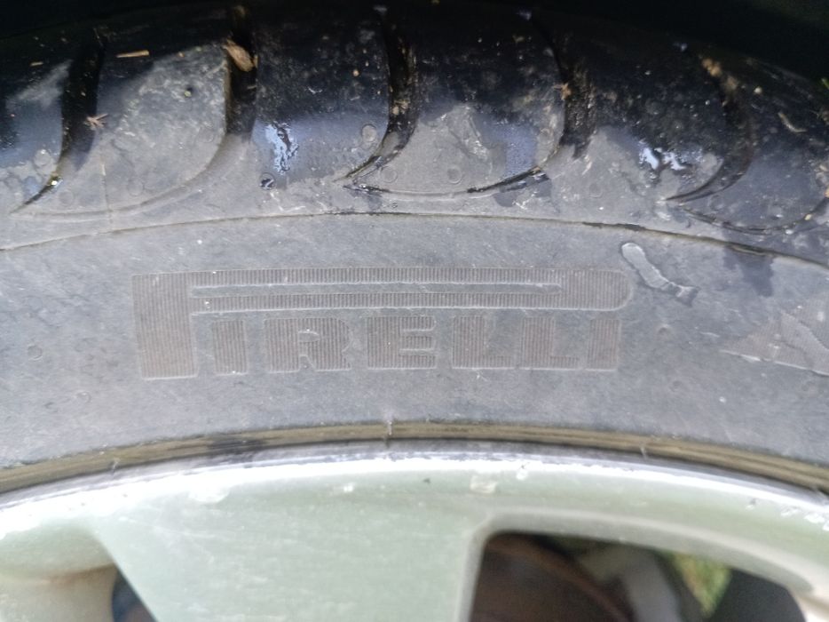 Продавам Опел мерива б 2011г на части