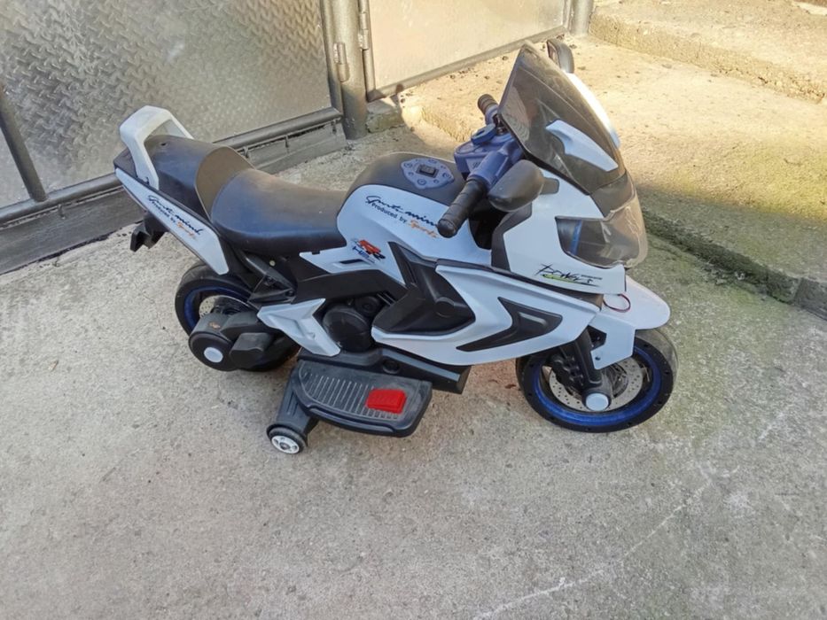 Motocicleta electrica in stare foarte buna