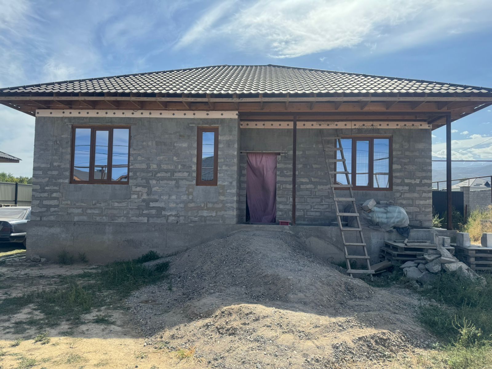 Продается новый угловой дом в Бельбулак Village!