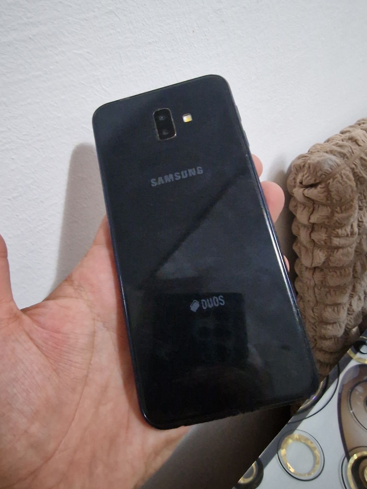 Samsung Galaxy J6+, 3GB ram, 32GB interna, DUAL SIM, android 10