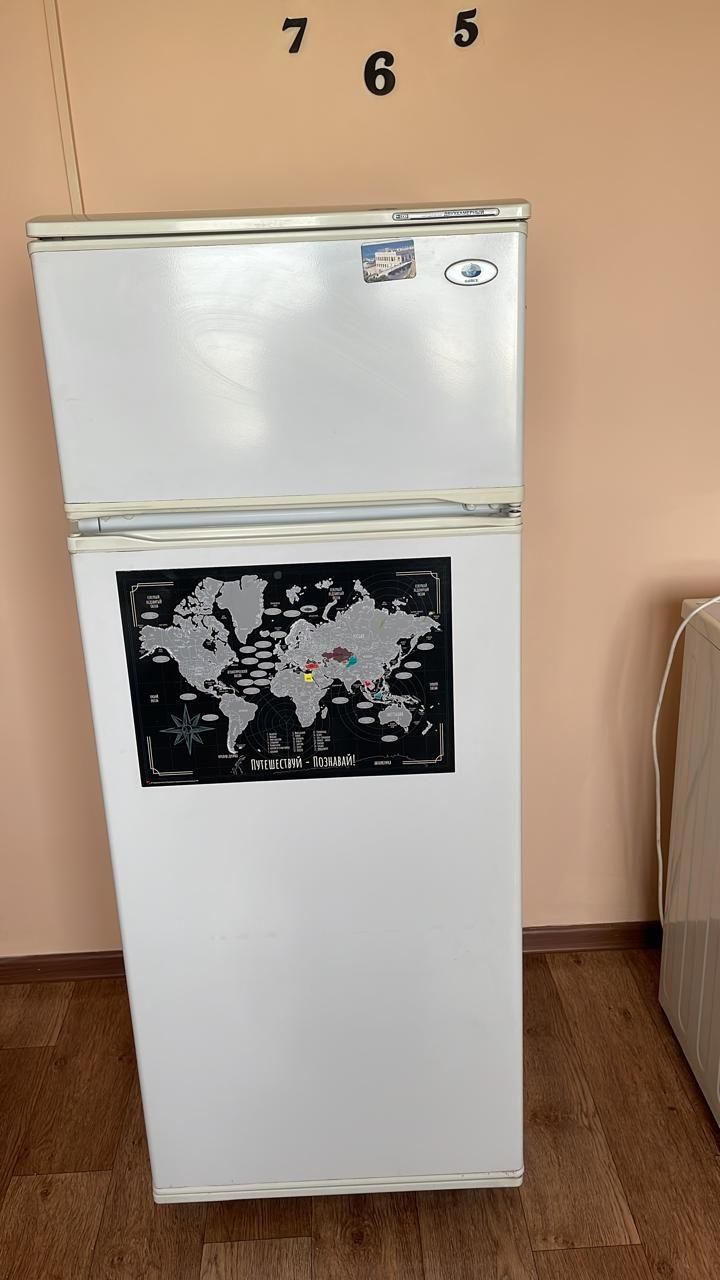 Продаю холодильник