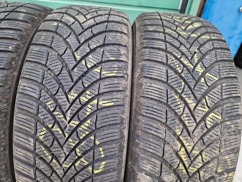 Anvelope 205/55R16 marca Semperit, M+S, DOT 2022,7 mm
