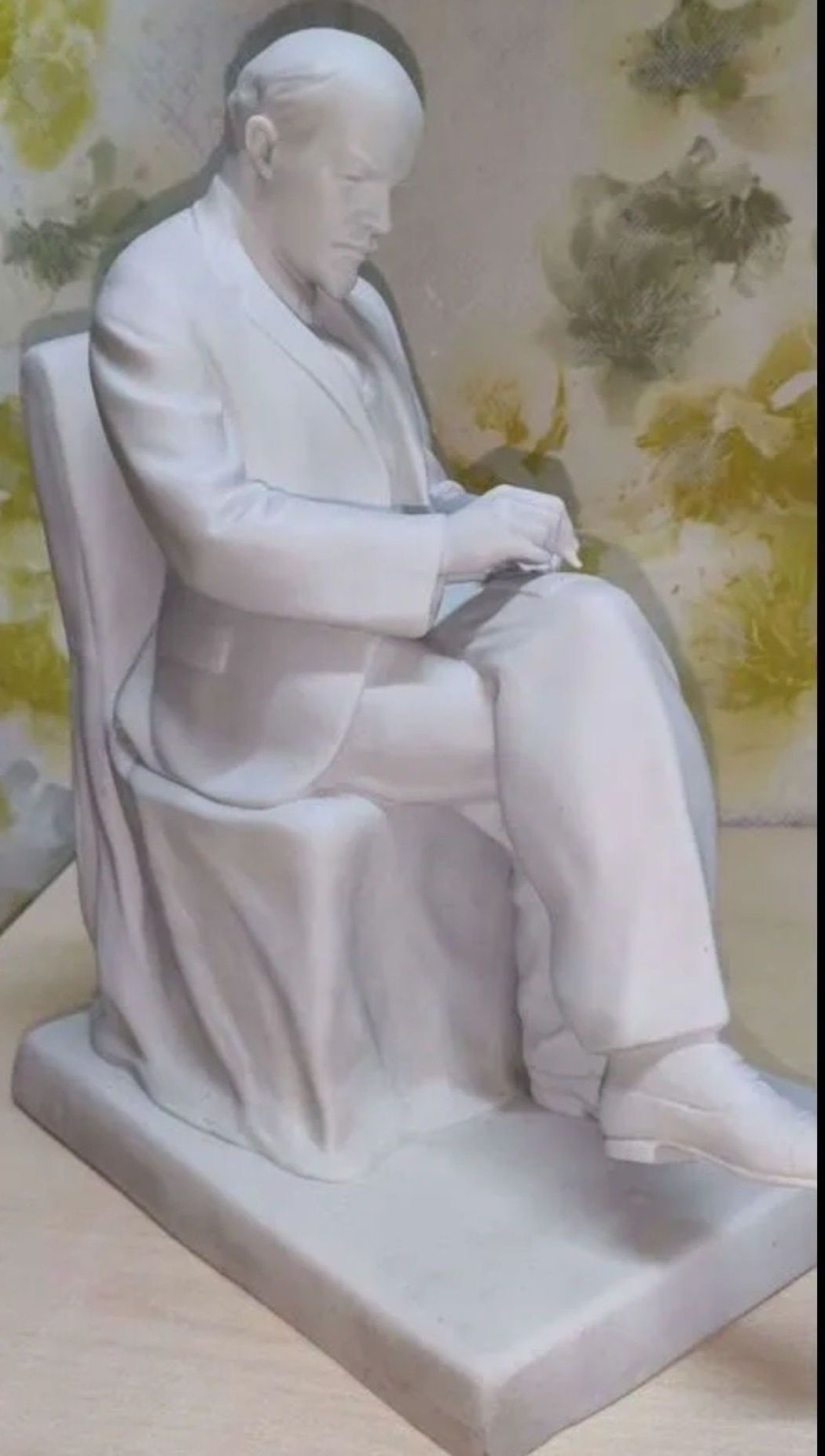 Статуя ЛЕНИН объёмная