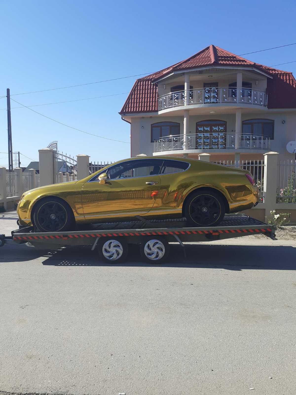 Inchiriez inchirieri platforme si remorci Tractari auto
