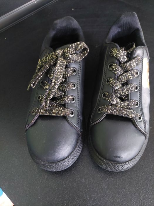 Маратонки за момиче