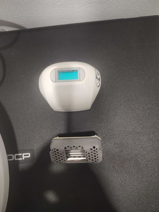 Фотоепилатор Remington IPL6500 + допълнителна лампа