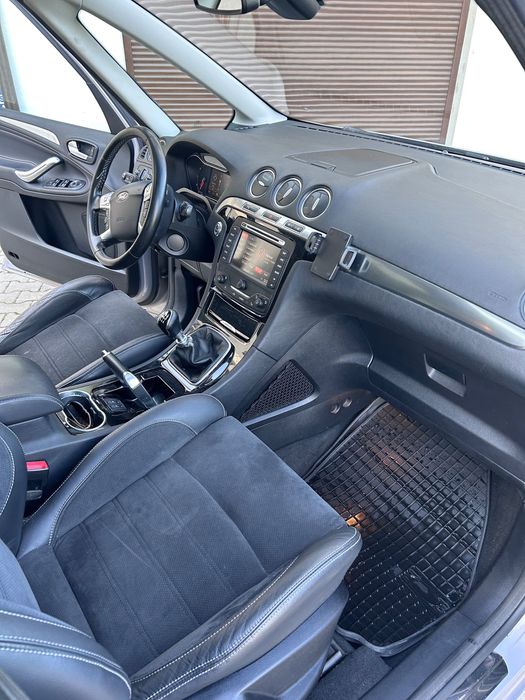 Vând Ford Galaxy în stare excepțională