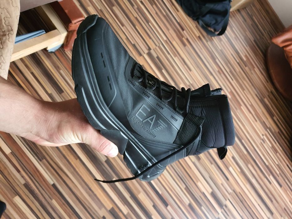 Tip gheată iarnă Armani