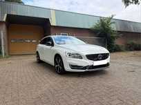 Volvo V60 plug-in Hybrid, 4x4, an 2013, 250.000km reali, 288 CP