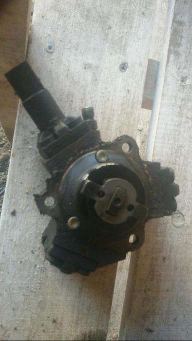 vand pompa inalte mercedes sprinter 311 cdi 2.2l