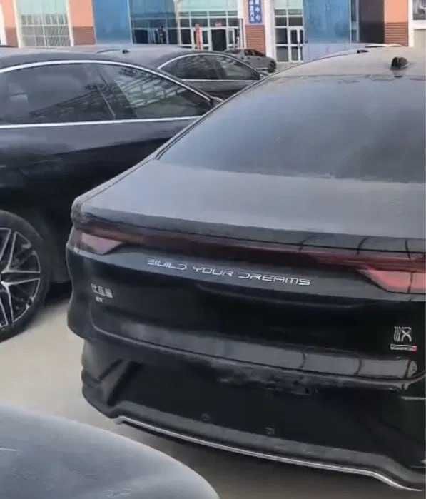 BYD HAN  701 KM muddatli tolov uchun