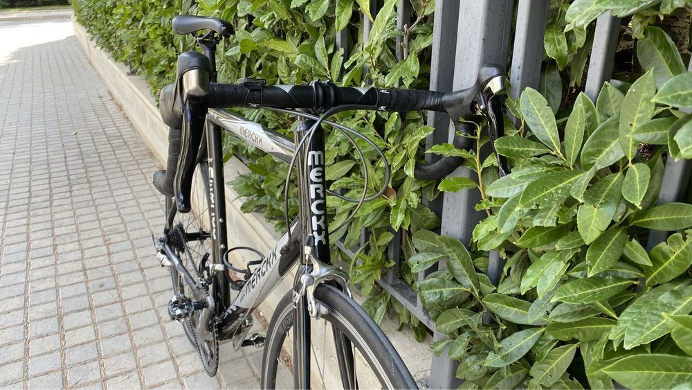 Карбонов шосеен велосипед Eddy Merckx MxM