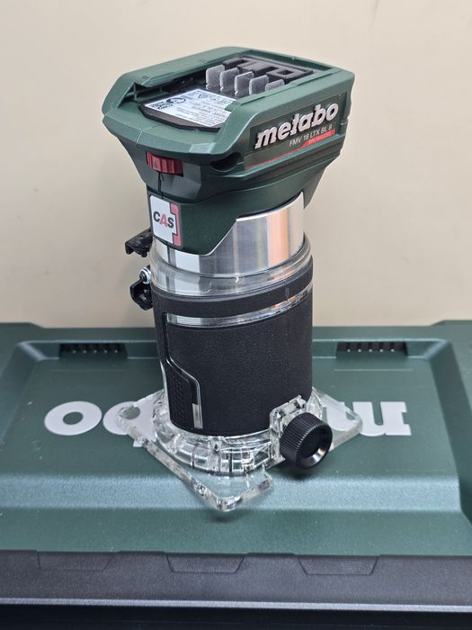 Акумулаторна  фреза  Metabo FMV 18 LTX BL 8