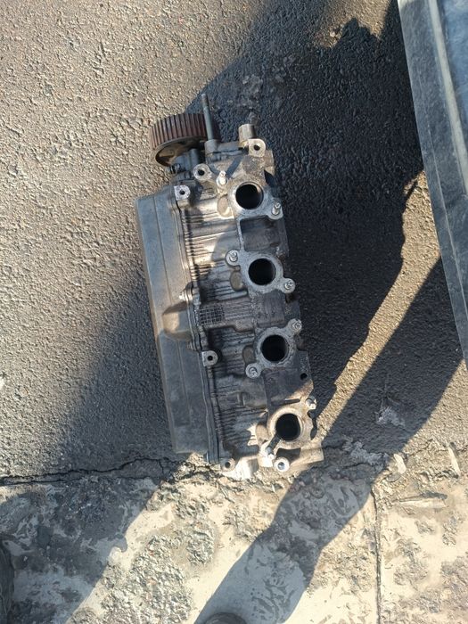 Головка двигателя 1uz-fe