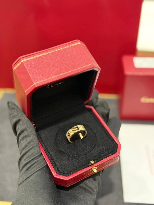 NEW Кольцо Cartier unlimited ring