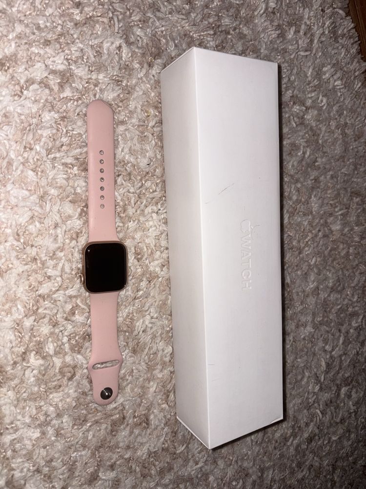 Оригинальные часы Apple watch 4