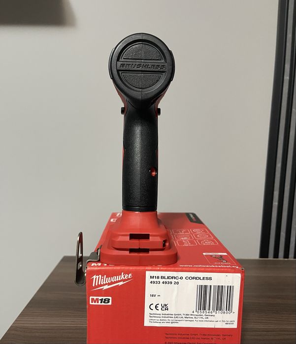 Внос от *UK*  - Milwaukee BLIDRC-0 M18 Cordless