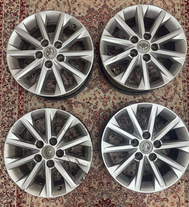 Диски Камри 50 55 / Camry 50 55