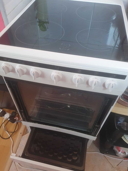 Vand aragaz electric Amica