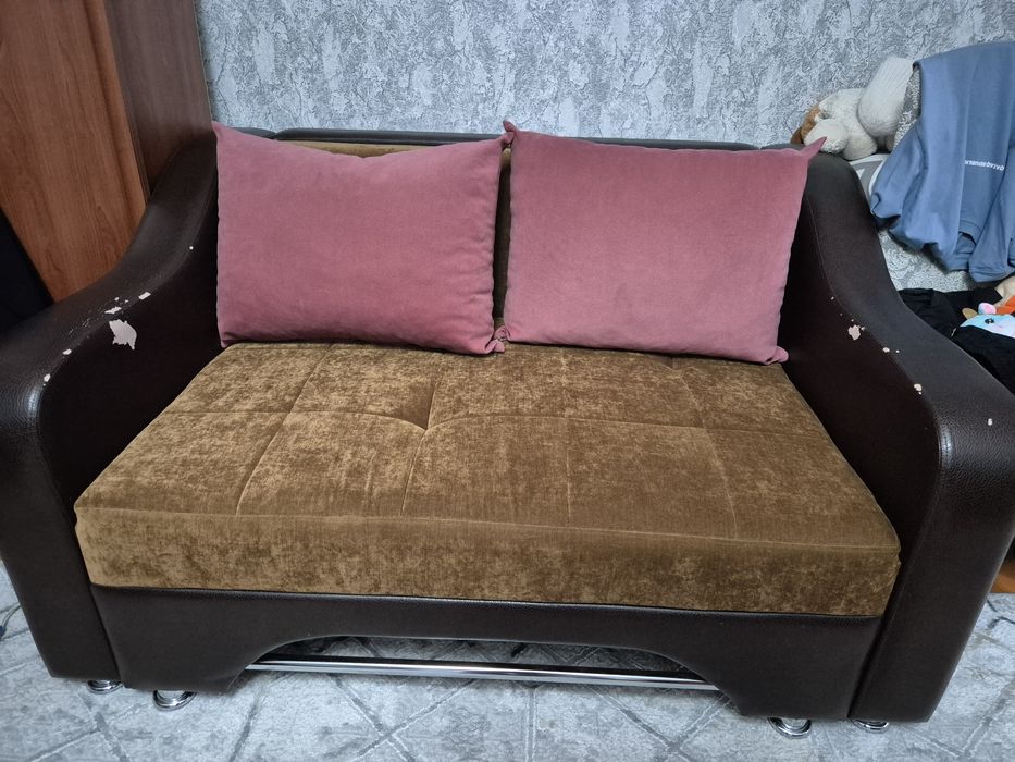 Продам диван раскладной
