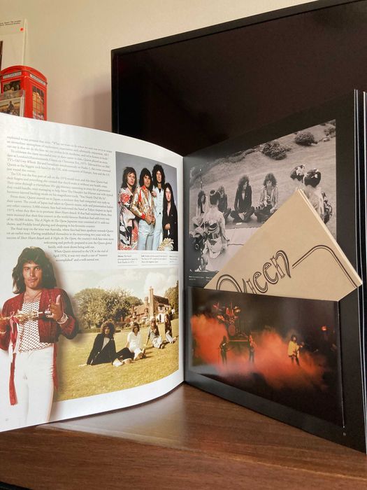 Queen - 40 Years of Queen / Mercury - carte aniversara cu cutie