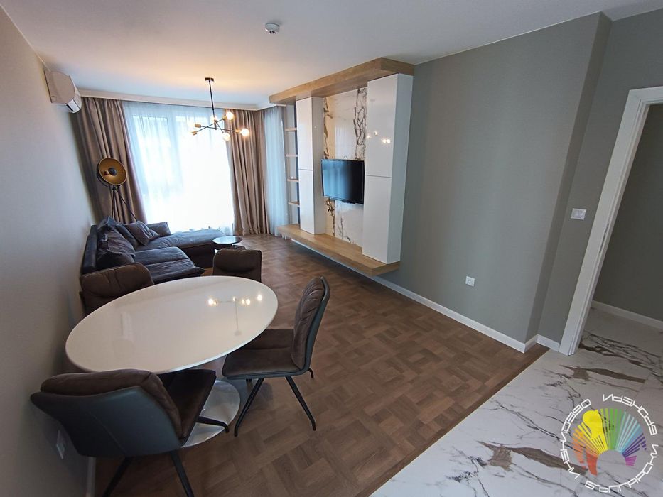 Дава се под наем Двустаен апартамент в Бургас, Братя Миладинови - 76 кв.м за 306 € - Снимка #3