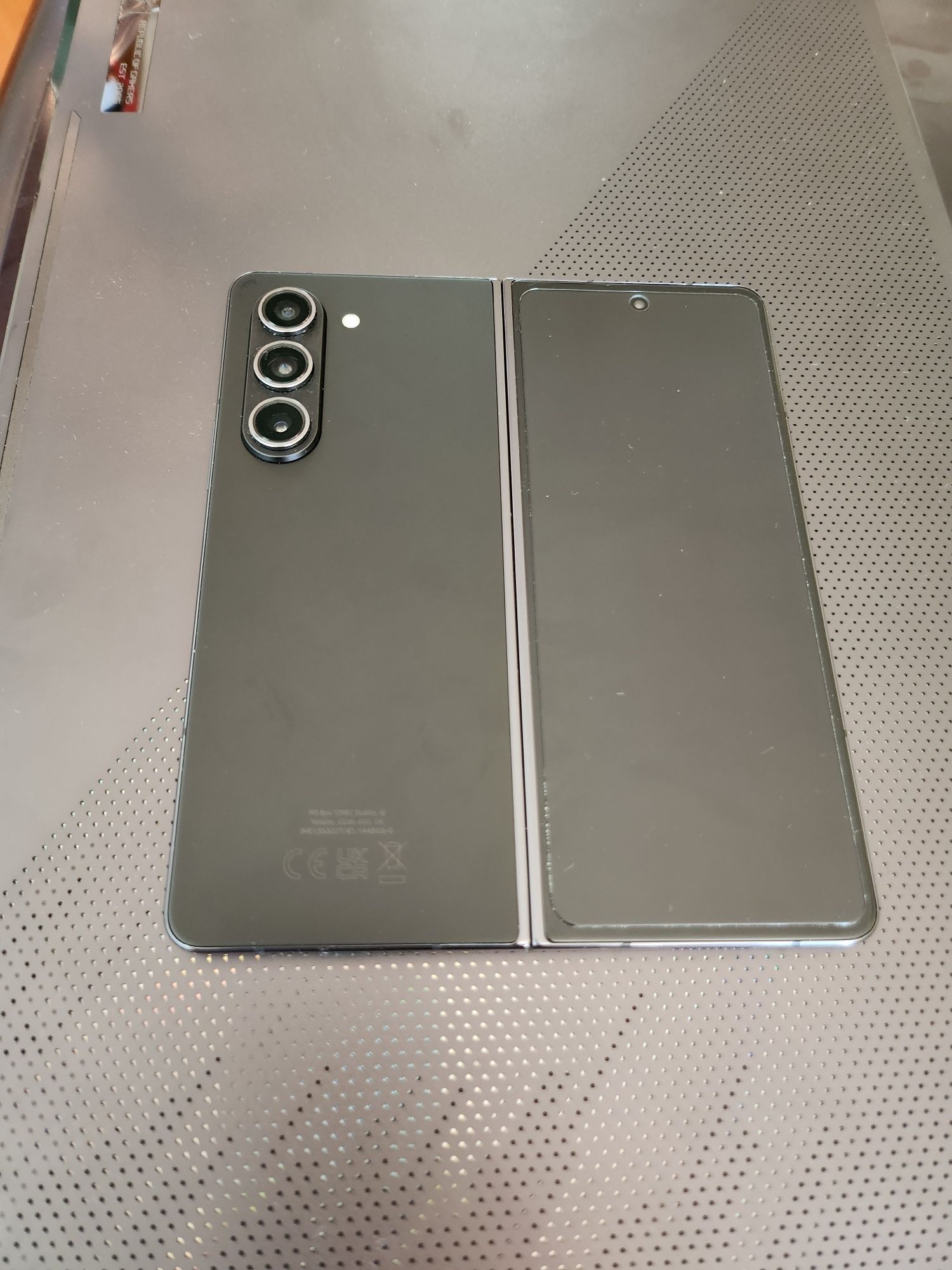 Samsung Galaxy Z Fold 5