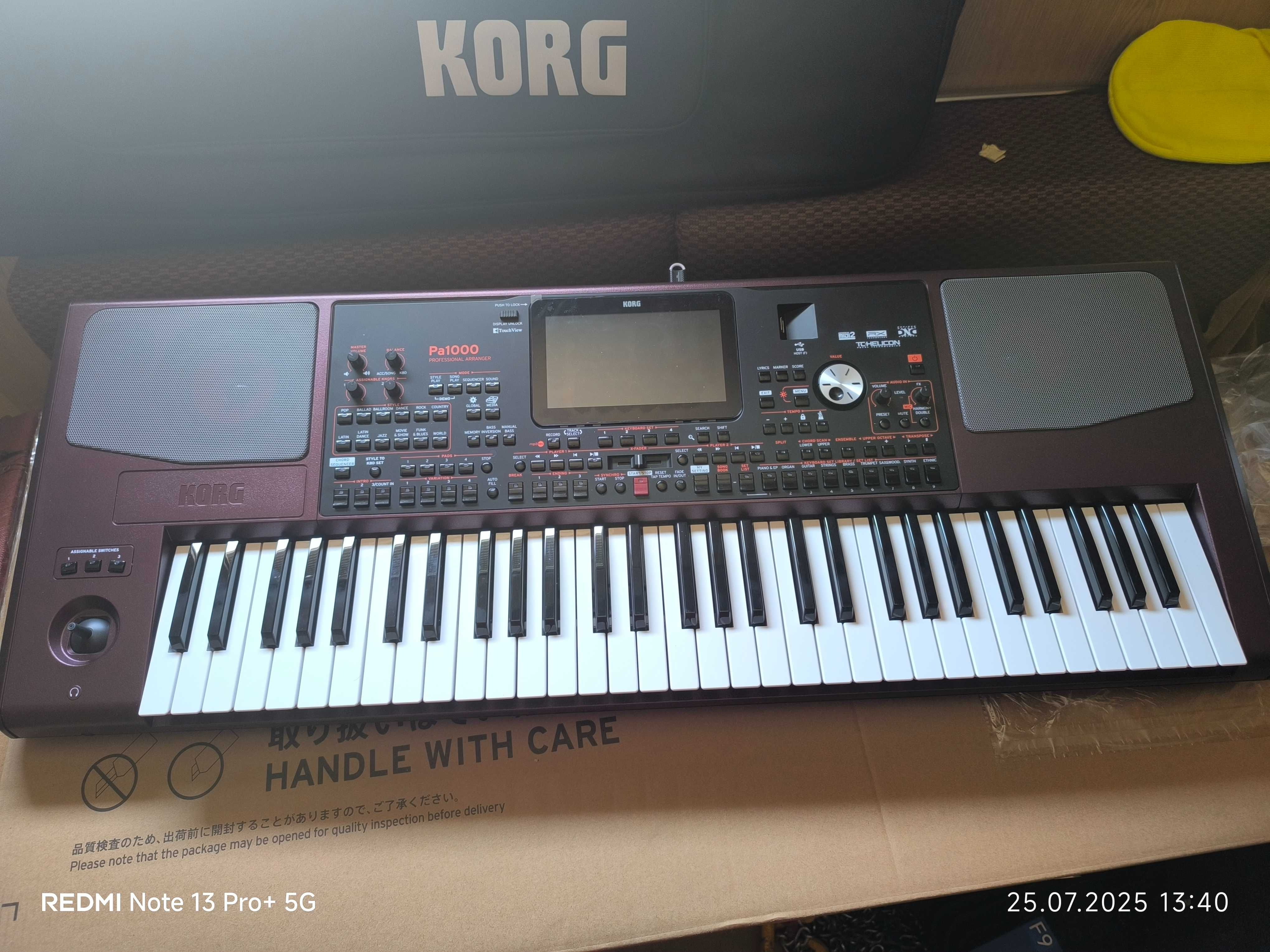 Продавам Korg Pa 1000