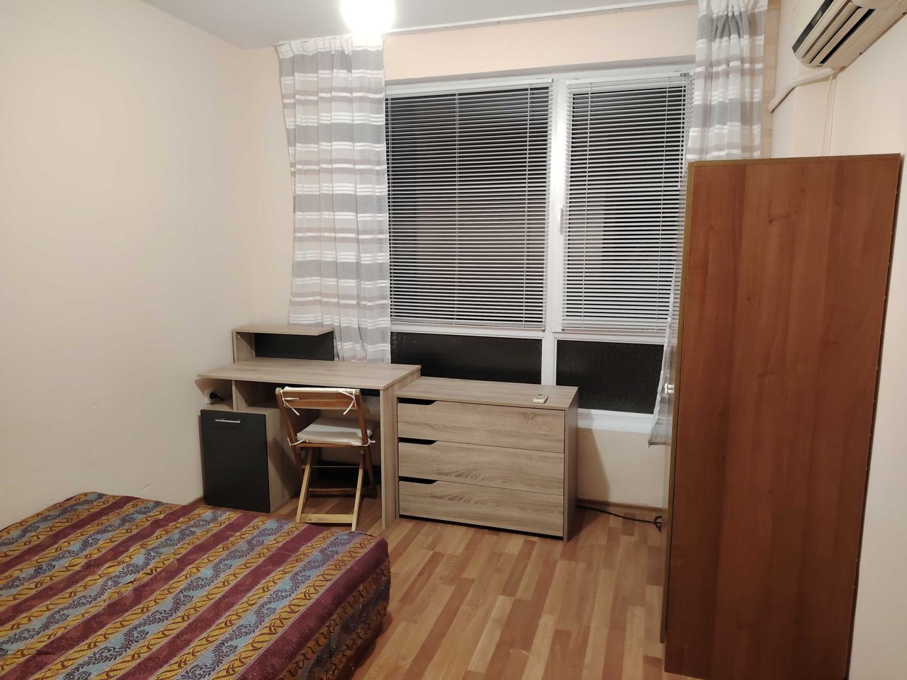 Дава се под наем  в Пловдив, Кършияка - 12 кв.м за 142.8 € - Снимка #1