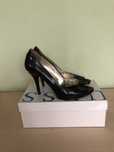 Кожени дамски обувки на ток GUESS