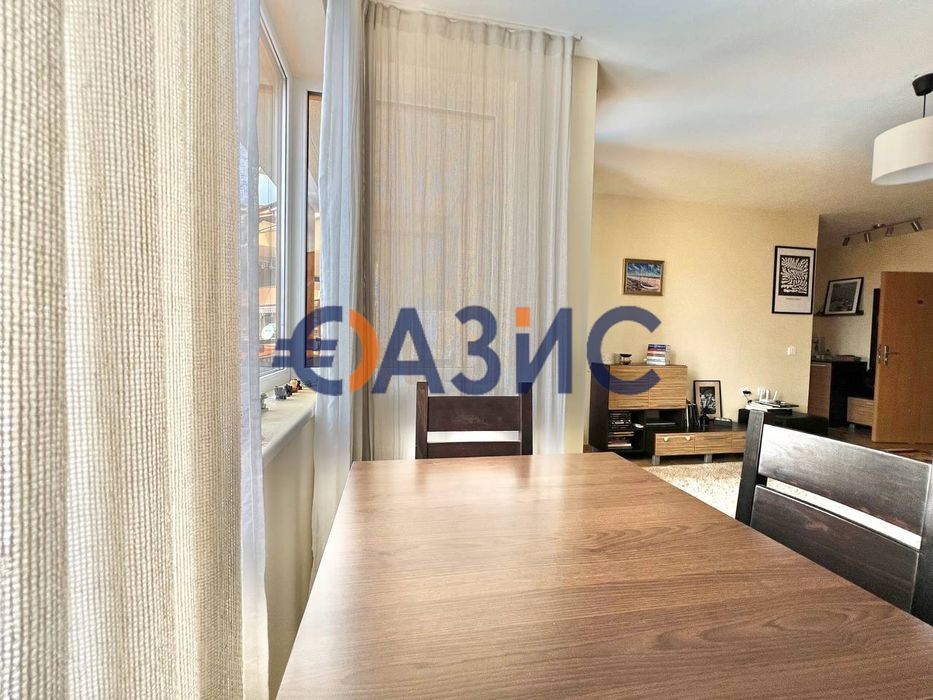 Продава се Двустаен апартамент в Свети Влас - 69 кв.м за 1450 €/кв.м - Снимка #3